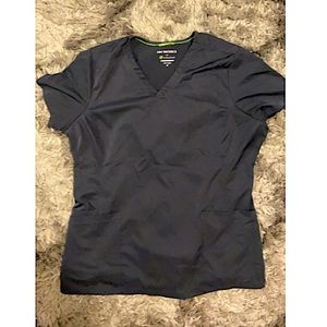 Healing Hands BRAND NEW scrub set